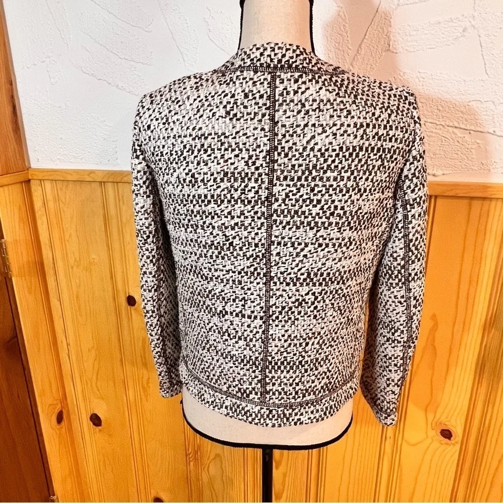 Lafayette 148 New York Elegant Brown and White Tweed Jacket Sz-S